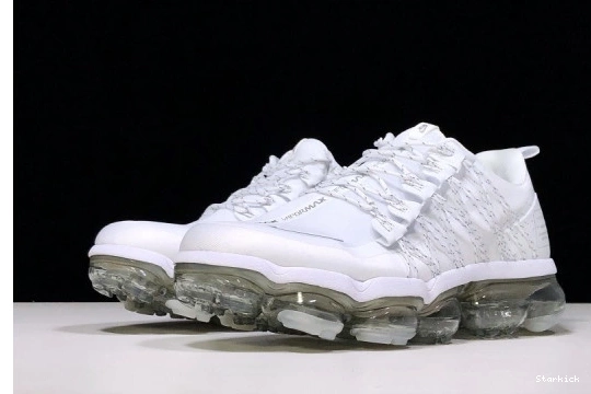 AQ8811-100 RUN REFLECT SILVER VAPORMAX AIR WHITE (W) UTILITY 0810